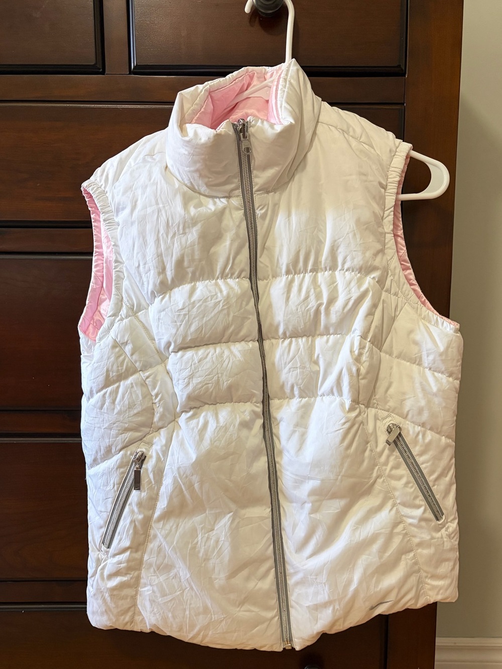 Vintage Nike Women's Reversible Puffer Vest - Picture 2 of 5
